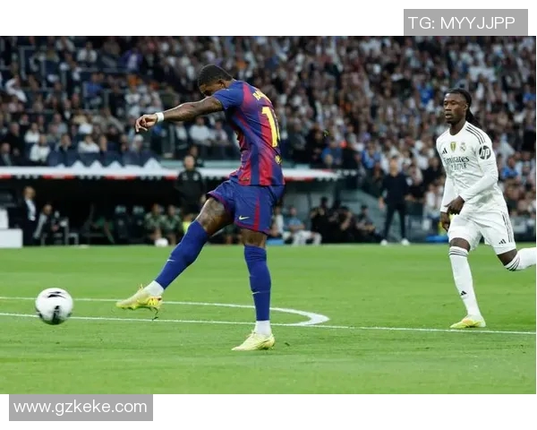 格列兹曼代表皇马出场,巴萨球迷不满,引发西甲联赛争议